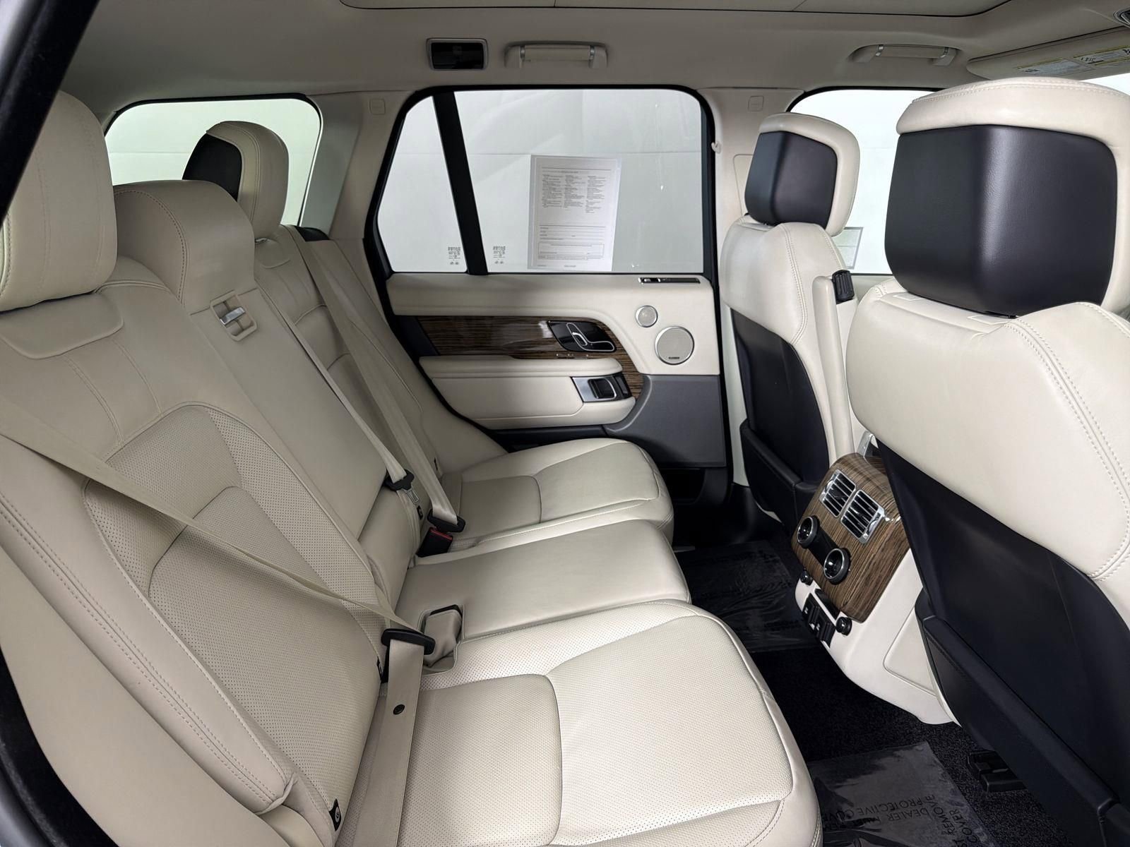Used 2019 Land Rover Range Rover Supercharged image 29