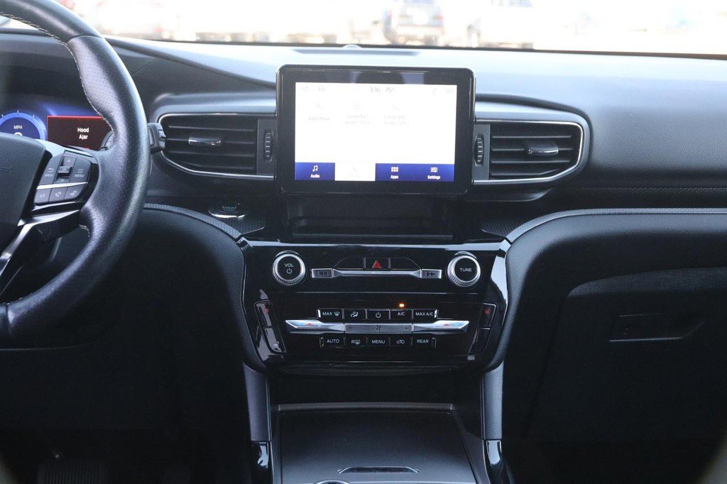 Used 2022 Ford Explorer ST image 26