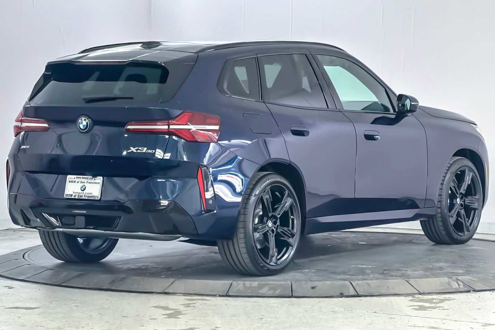 Used 2026 BMW X3 xDrive30 w/ M Sport Package image 2