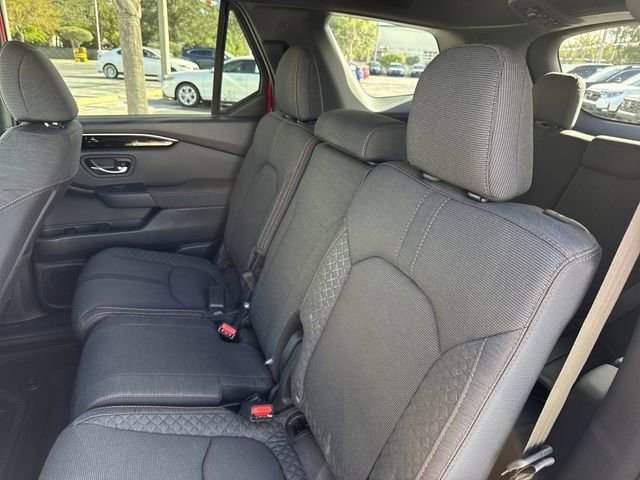 New 2025 Honda Pilot Sport image 9