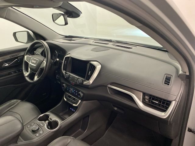 Used 2022 GMC Terrain SLT w/ Infotainment Package II image 24