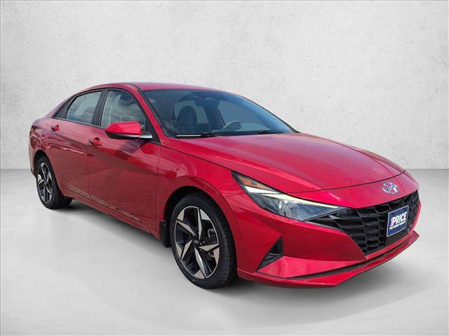 Used 2023 Hyundai Elantra SEL w/ Convenience Package FWD image 3