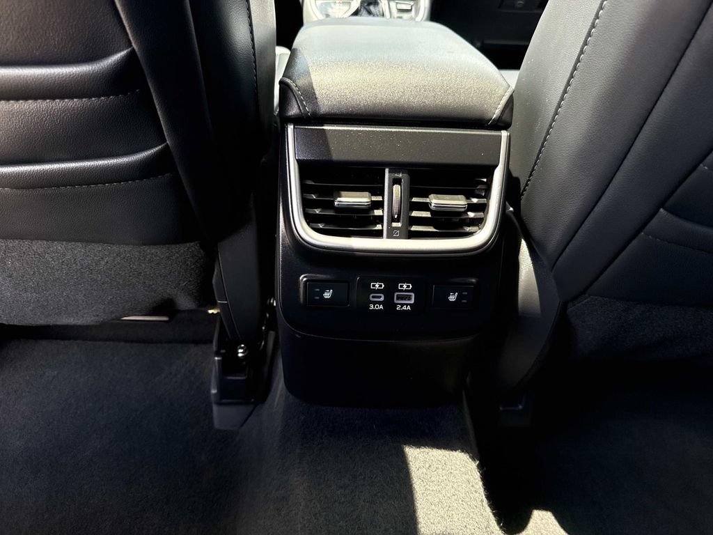 Used 2023 Subaru Outback Touring XT AWD/4WD image 20