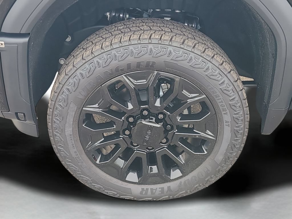 New 2026 GMC Sierra 2500 AT4 w/ AT4 Premium Plus Package AWD/4WD image 25