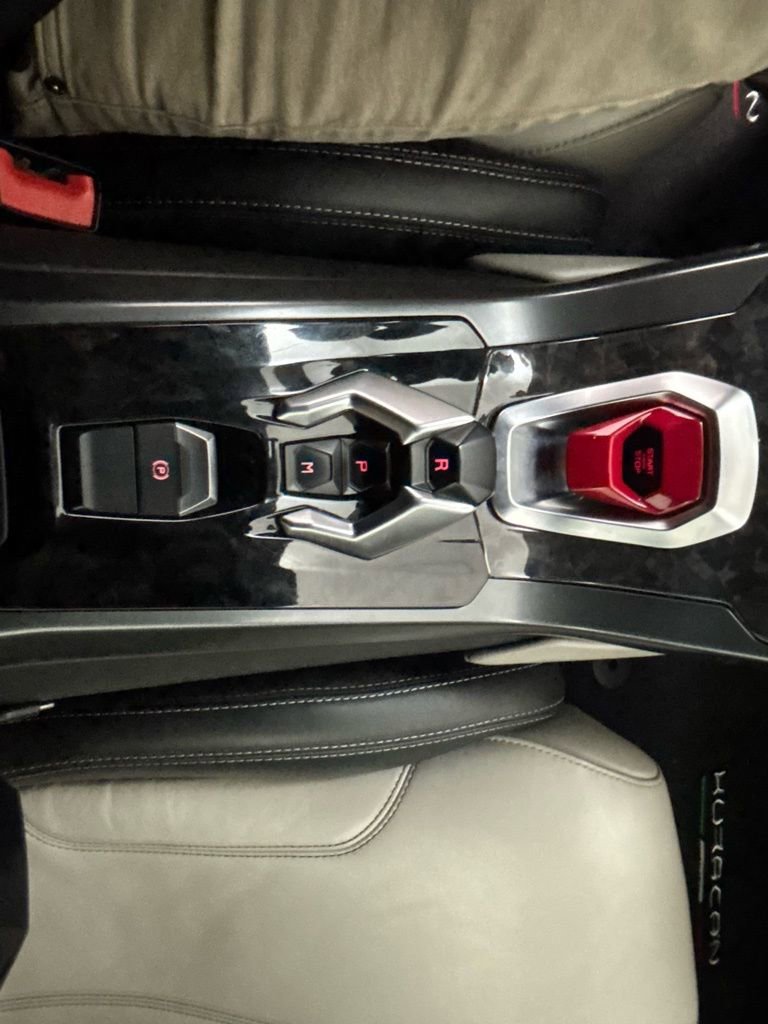 Used 2015 Lamborghini Huracan LP 610-4 image 71