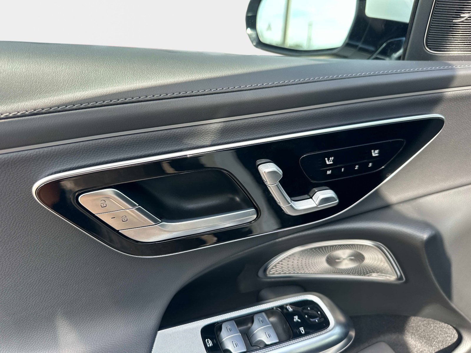 Certified 2025 Mercedes-Benz E 450 4MATIC All-Terrain Wagon image 18
