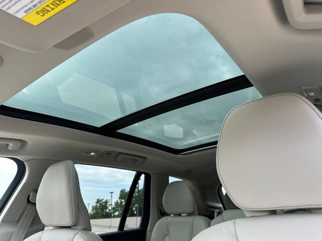 Certified 2023 Volvo XC90 B5 Plus w/ Protection Package Premier AWD/4WD image 20