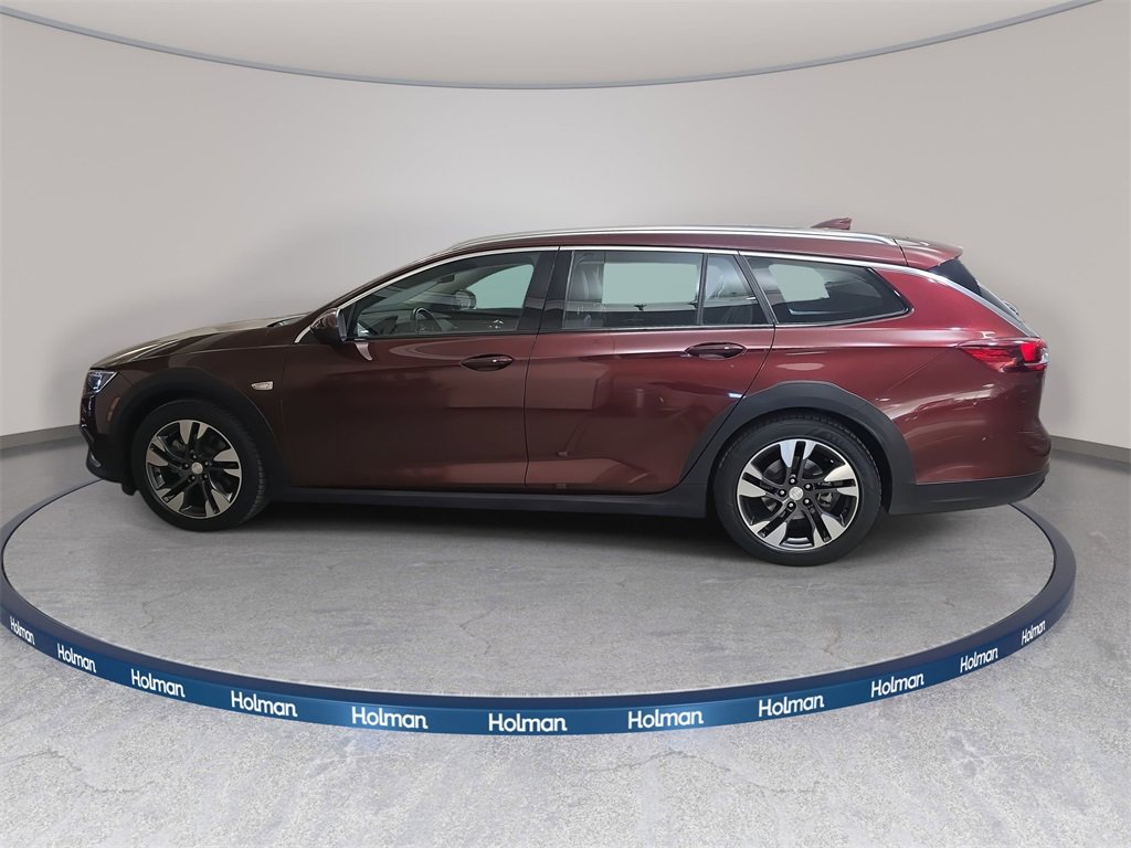 Used 2018 Buick Regal Essence w/ Driver Confidence Package #1 image 9