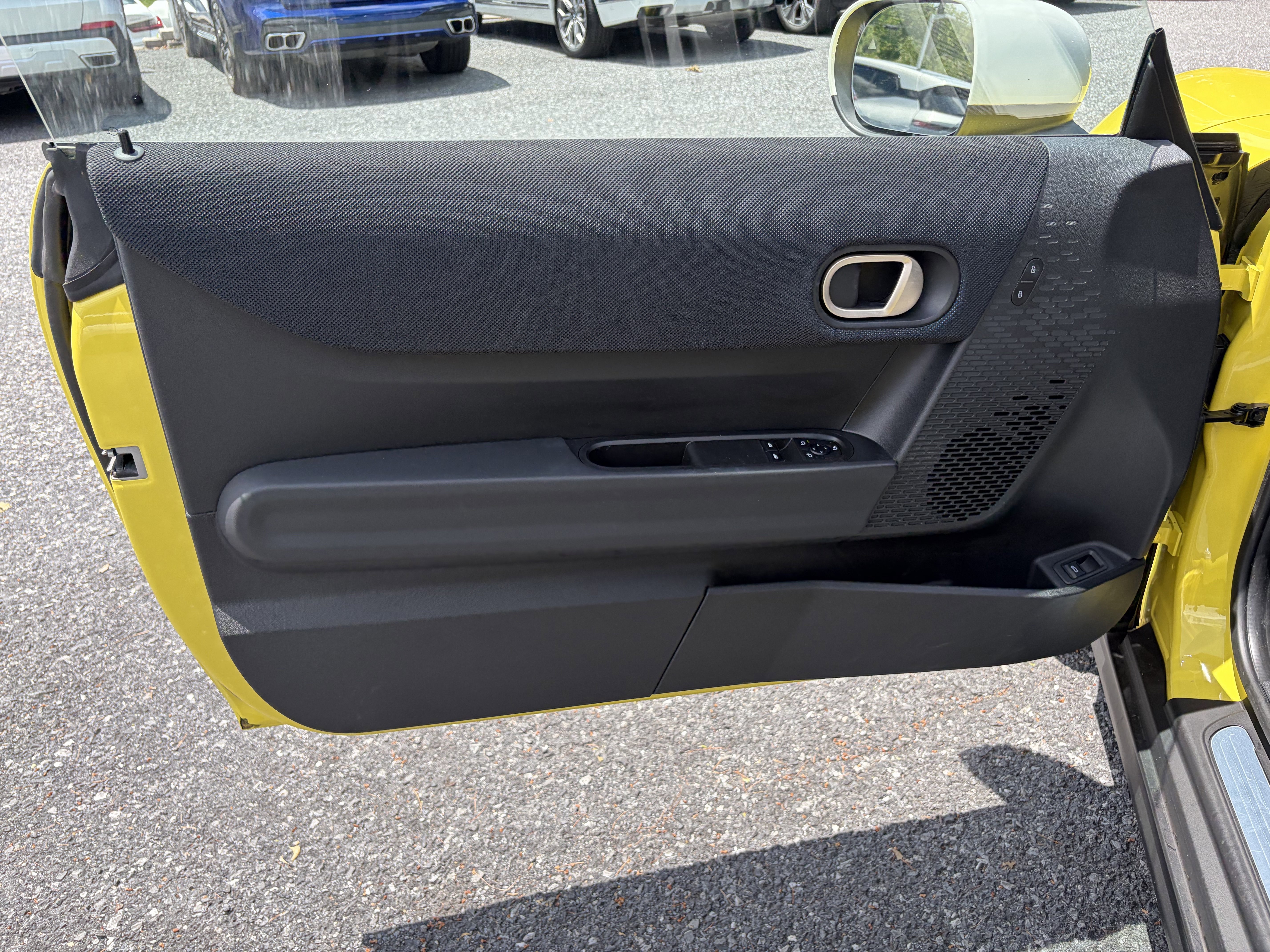 Used 2025 MINI Cooper S FWD image 10