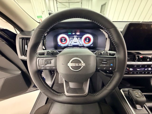 Used 2026 Nissan Pathfinder SL AWD/4WD image 8