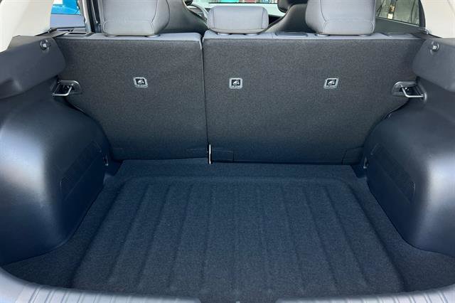 New 2026 Kia Niro LX image 16