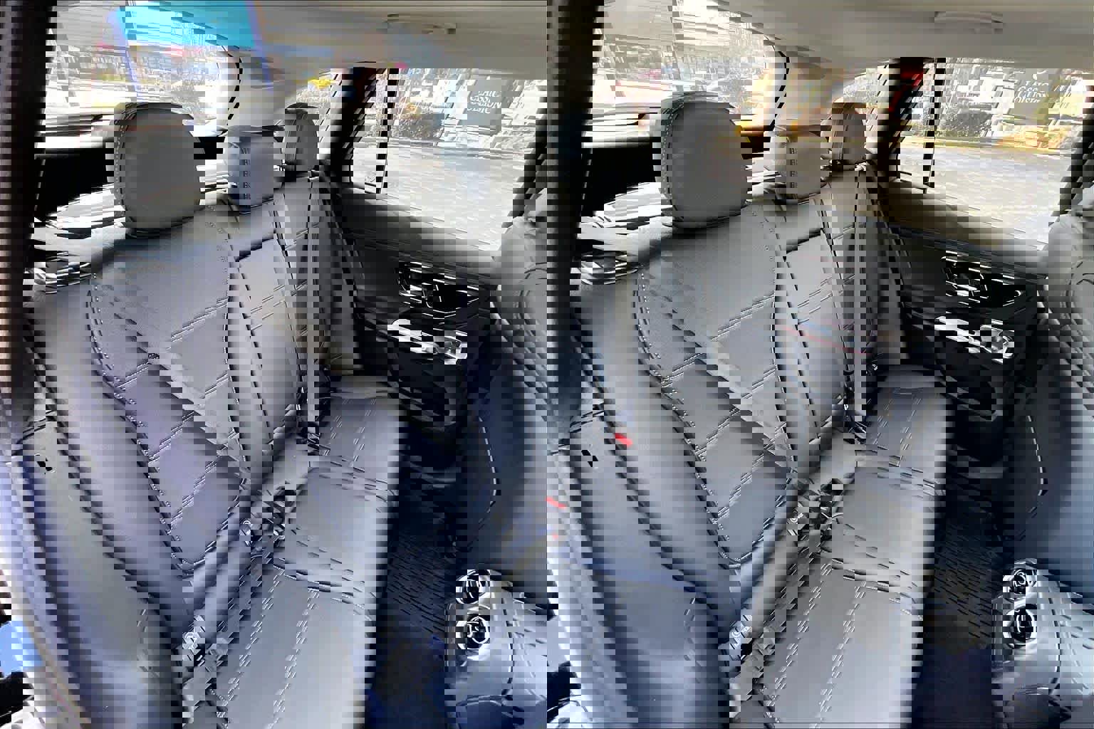 Certified 2023 Mercedes-Benz GLC 300 4MATIC image 21