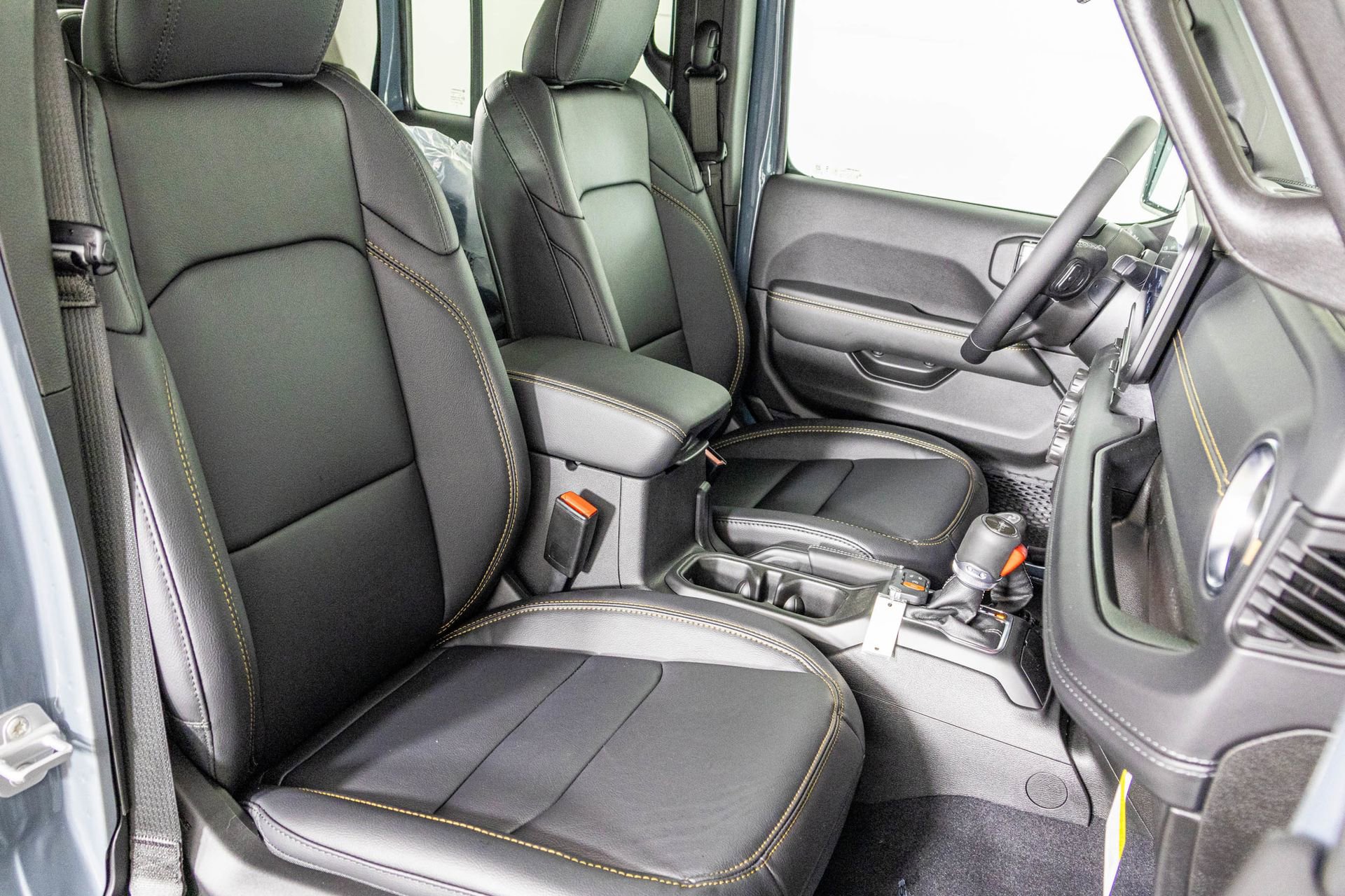 New 2026 Jeep Gladiator Sport S image 46