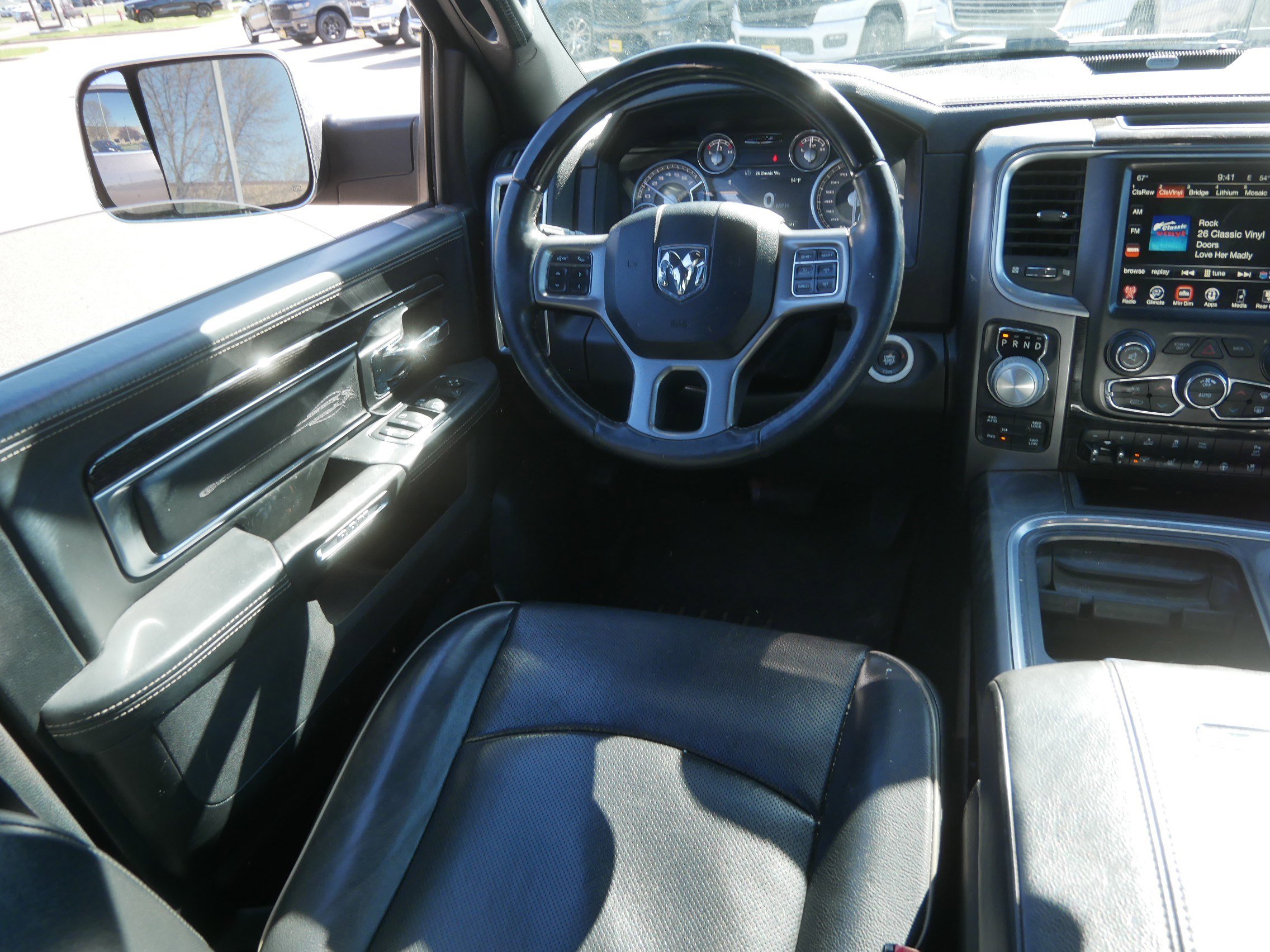 Used 2017 RAM 1500 Limited AWD/4WD image 9