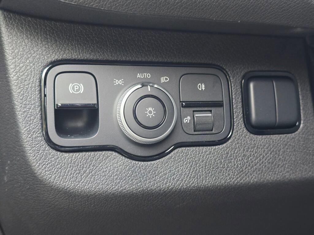 New 2025 Mercedes-Benz Sprinter 2500 image 23