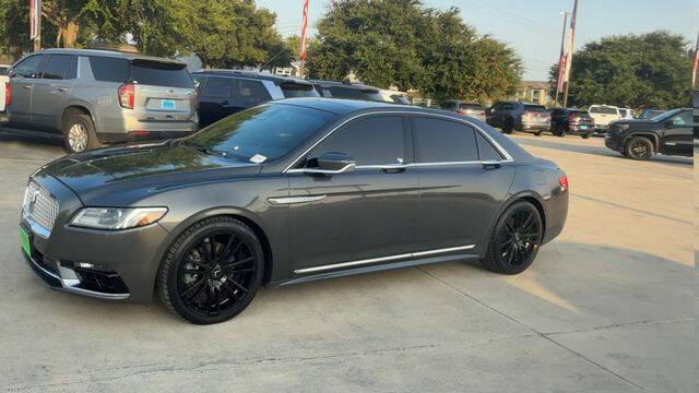 Used 2018 Lincoln Continental Reserve w/ Continental Climate Package FWD image 4