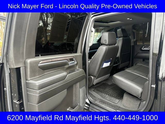 Used 2024 Chevrolet Silverado 3500 LTZ w/ LTZ Convenience Package image 12