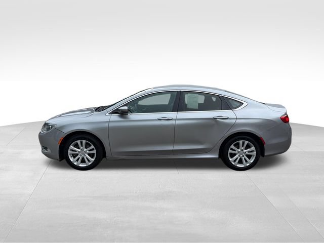 Used 2016 Chrysler 200 Limited w/ Driver Assist Package FWD image 6