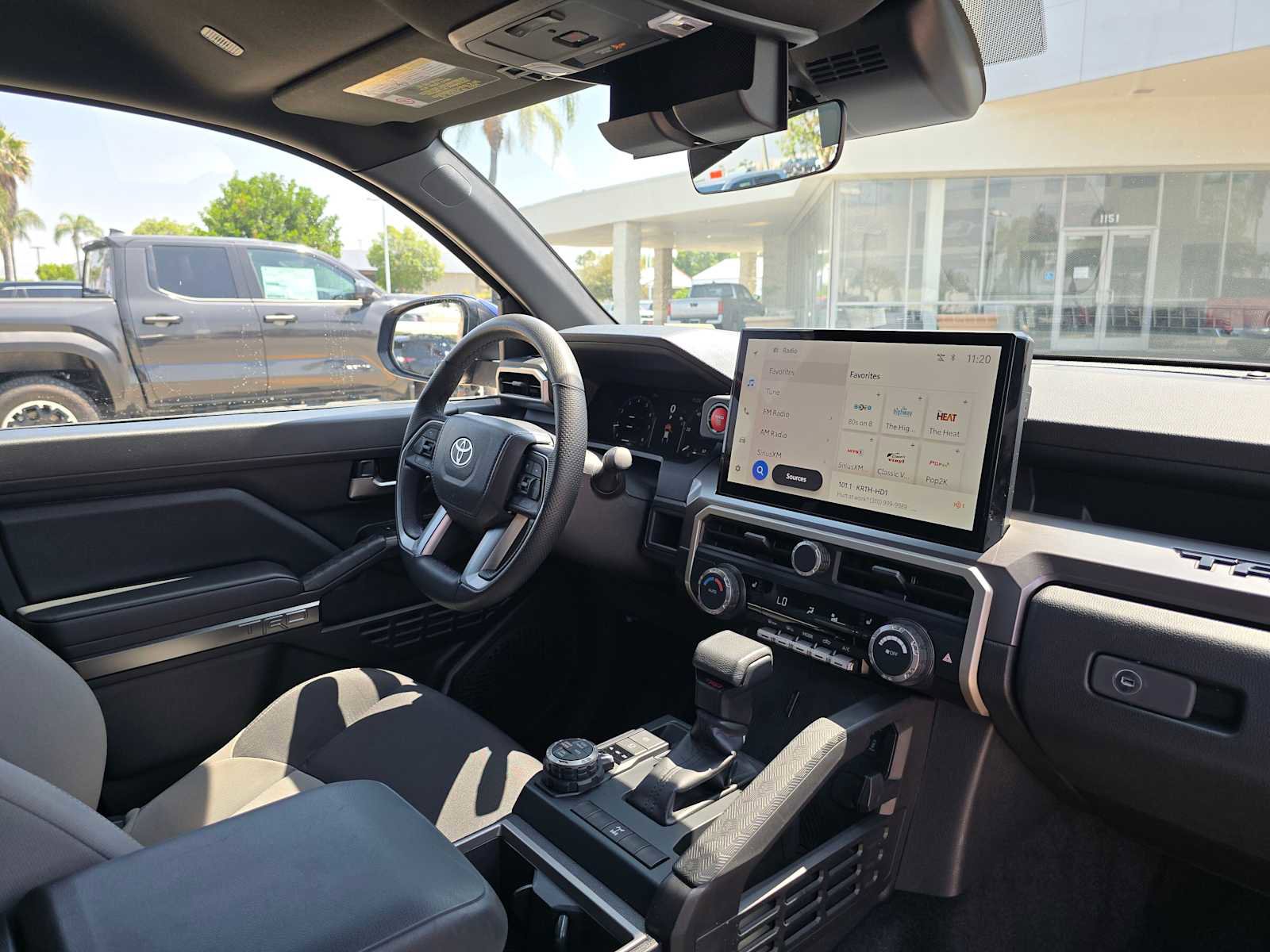 Certified 2025 Toyota Tacoma TRD Off-Road AWD/4WD image 11