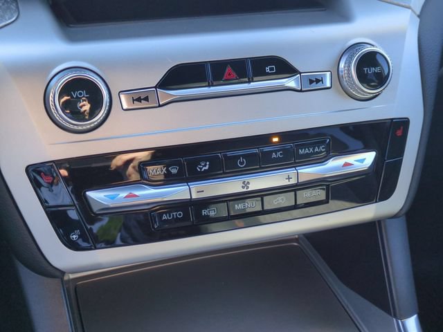 Used 2022 Ford Explorer Timberline w/ Timberline Technology Package AWD/4WD image 25