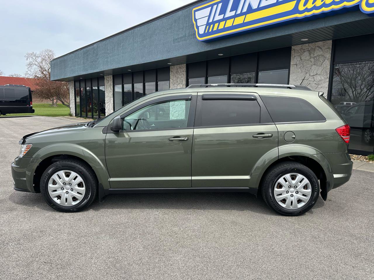 Used 2017 Dodge Journey SE w/ Flexible Seating Group FWD image 4