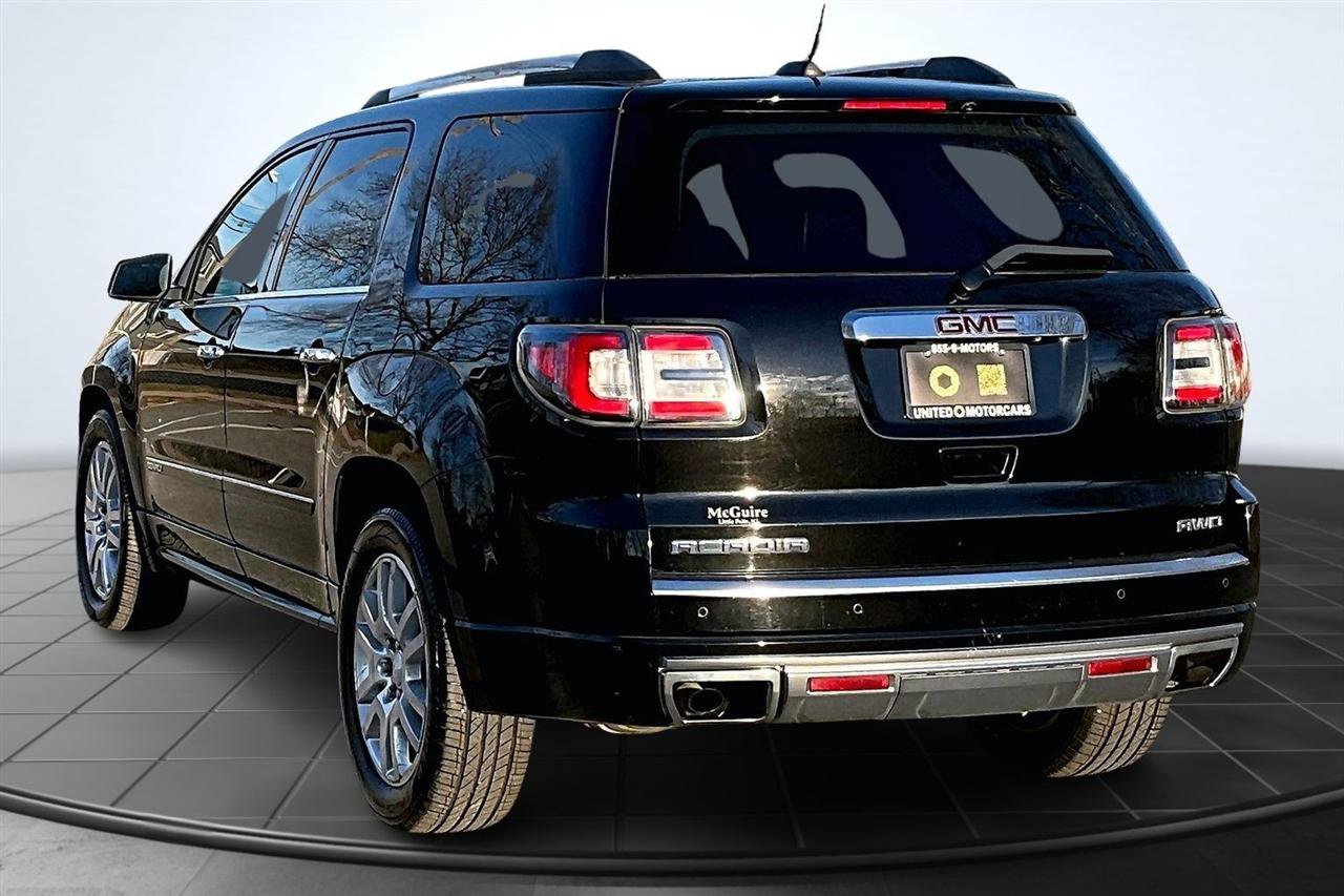 Used 2016 GMC Acadia Denali image 4