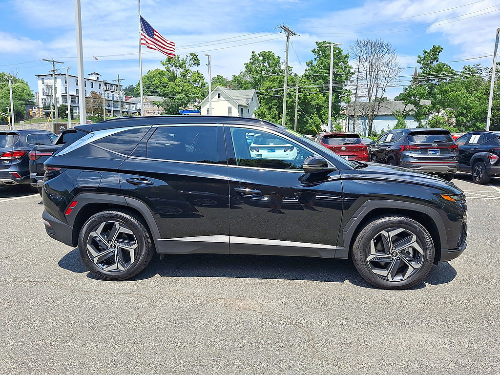 Certified 2024 Hyundai Tucson Limited AWD/4WD image 26