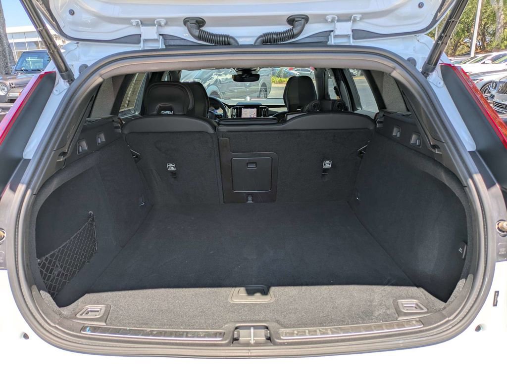 Used 2024 Volvo V60 T8 Polestar image 13