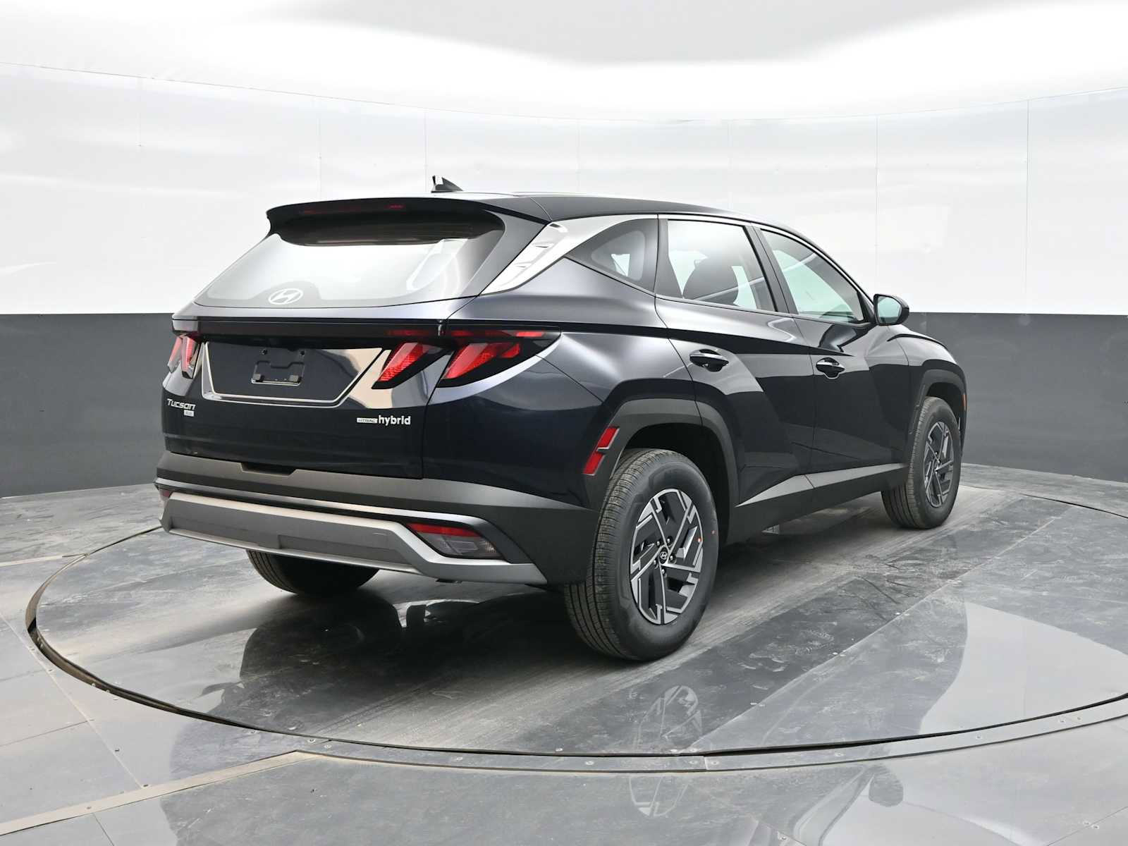 New 2026 Hyundai Tucson Blue SE image 6