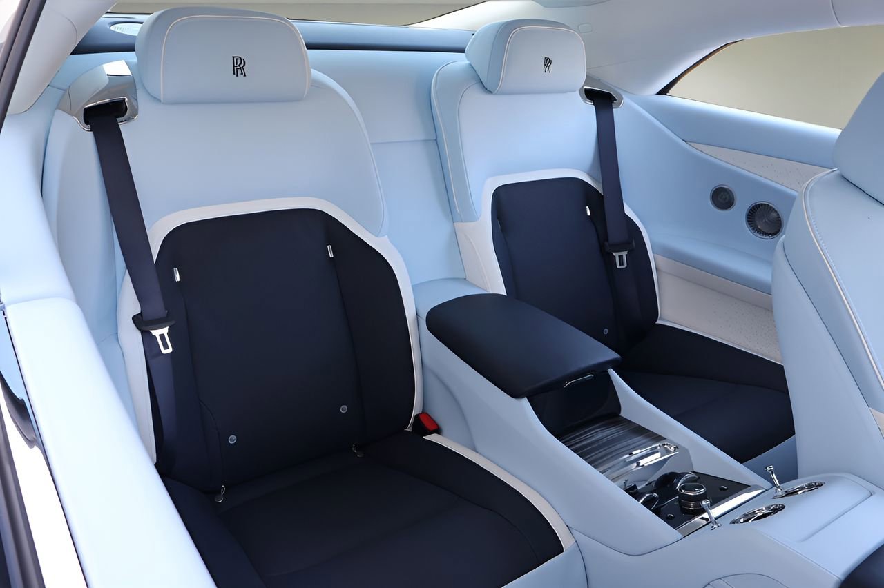 New 2026 Rolls-Royce Spectre AWD/4WD image 22
