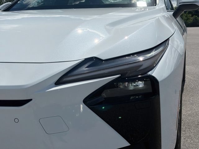 New 2026 Lexus ES 350h AWD w/ Cold Area Package image 9