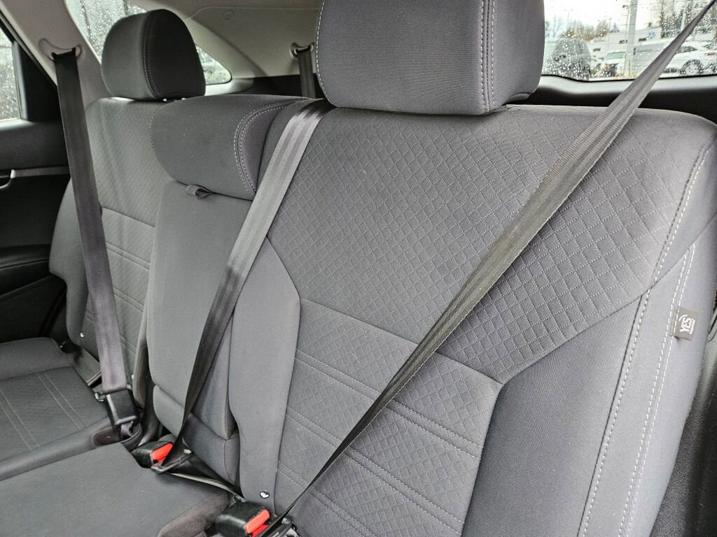 Used 2018 Kia Sorento LX image 14