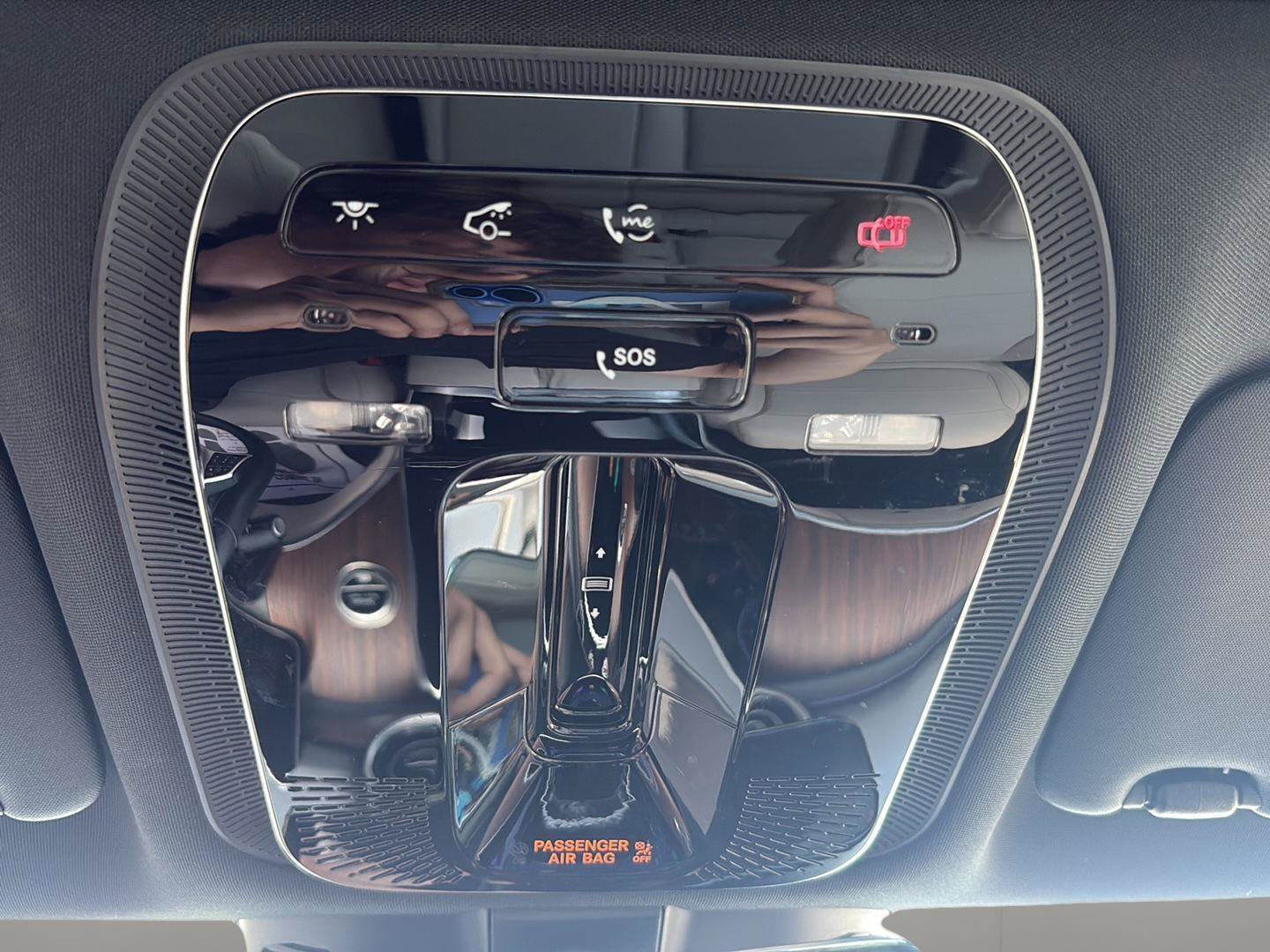 Used 2025 Mercedes-Benz C 300 4MATIC Sedan image 18