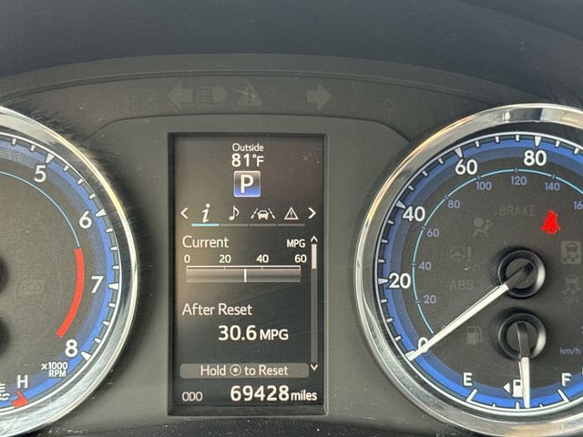 Used 2017 Toyota Corolla SE w/ SE Premium Package image 14