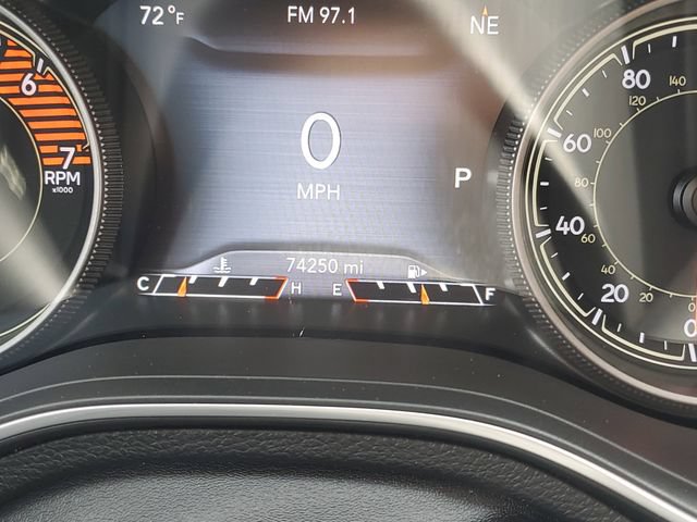 Used 2019 Jeep Cherokee Limited AWD/4WD image 22