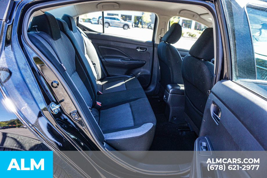Used 2025 Nissan Versa SV FWD image 21