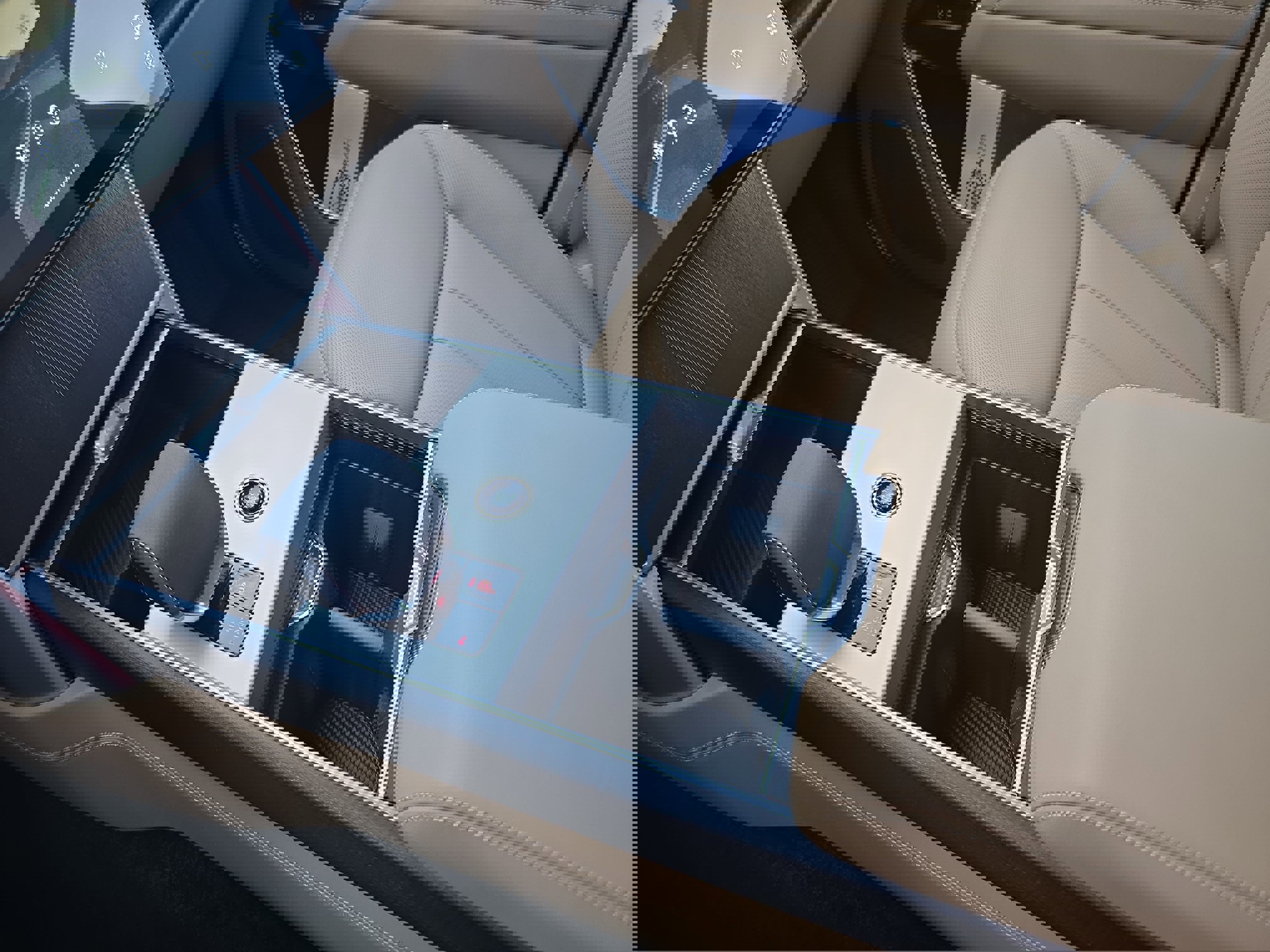 Certified 2025 Land Rover Range Rover Long Wheelbase Autobiography image 25