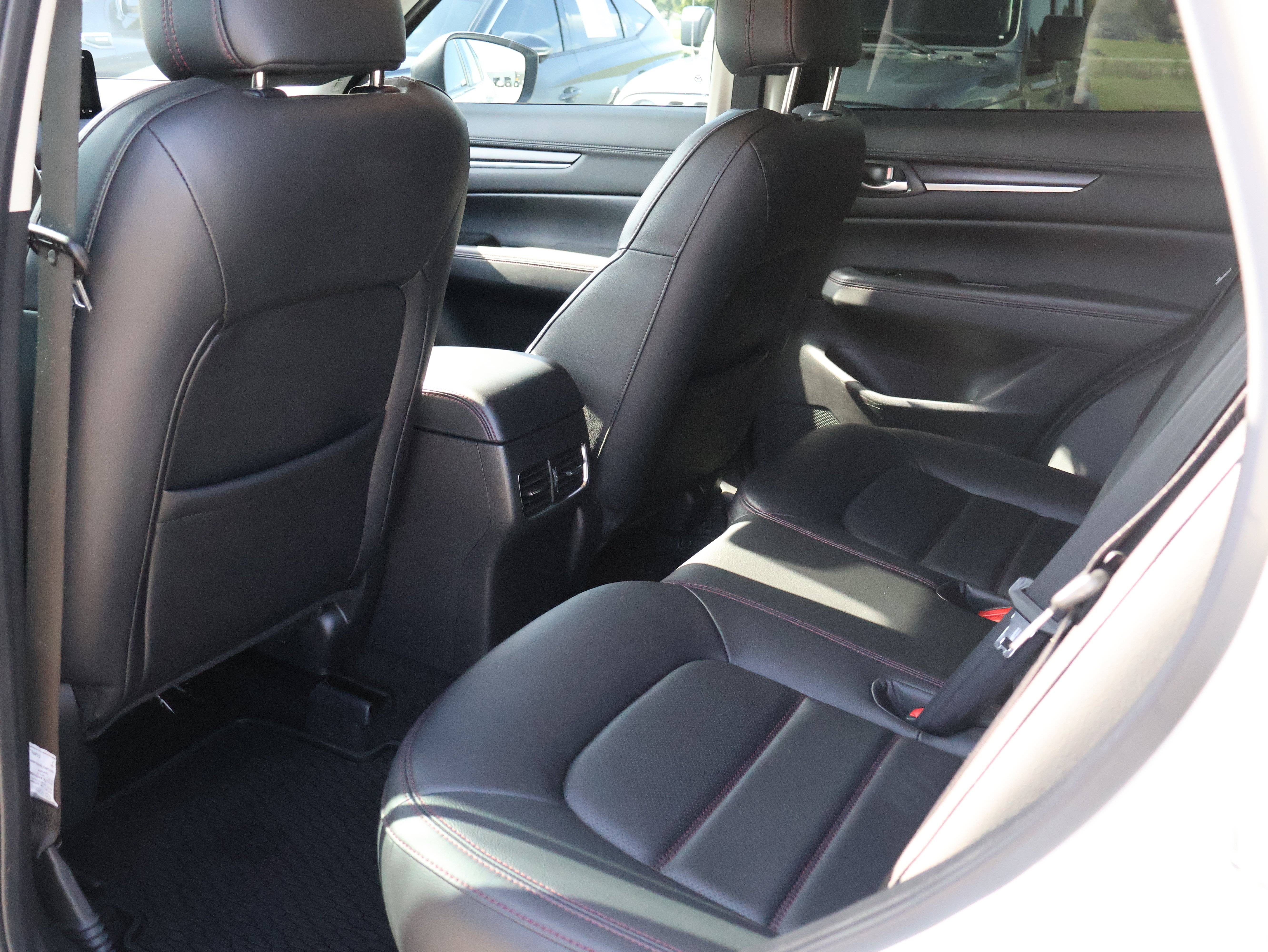 Used 2025 MAZDA CX-5 Carbon Edition AWD/4WD image 17