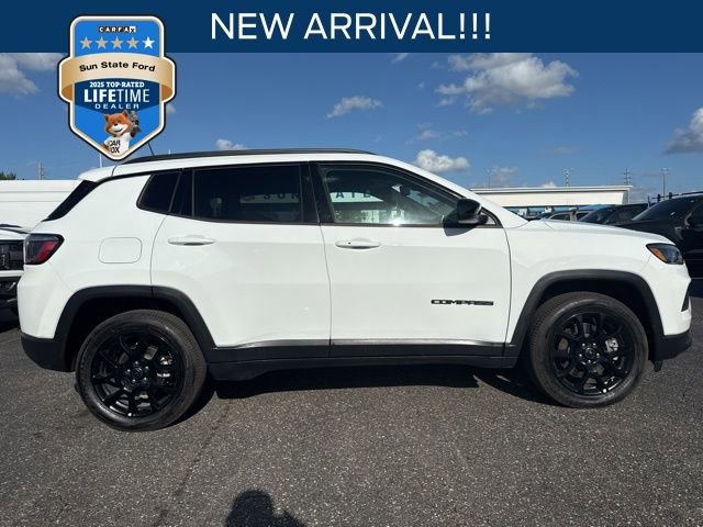 Used 2025 Jeep Compass Latitude w/ Convenience Group