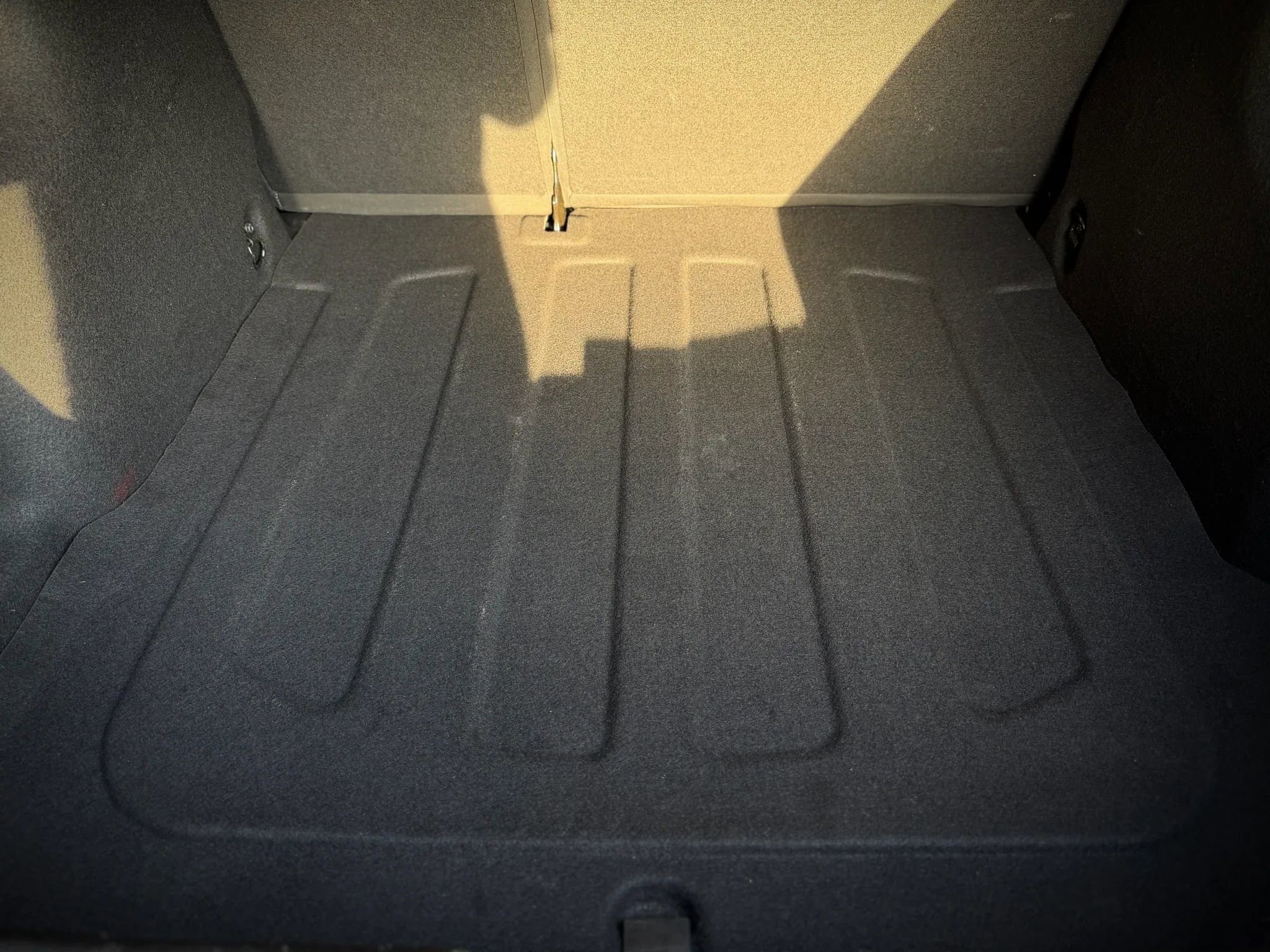 Used 2017 Chevrolet Sonic LT image 19