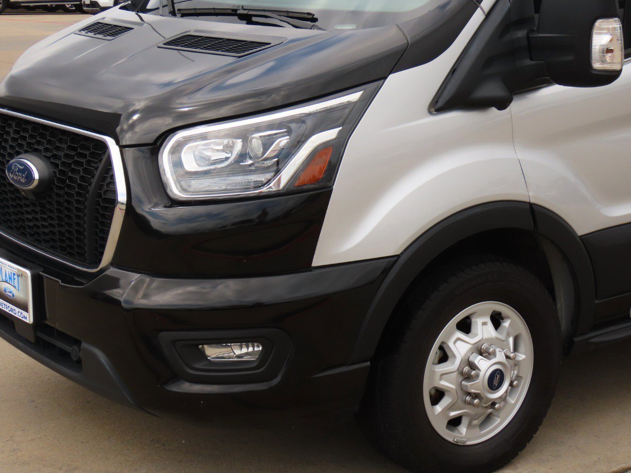 Used 2023 Ford Transit 250 148 High Roof Extended AWD w/ Exterior Upgrade Package image 3