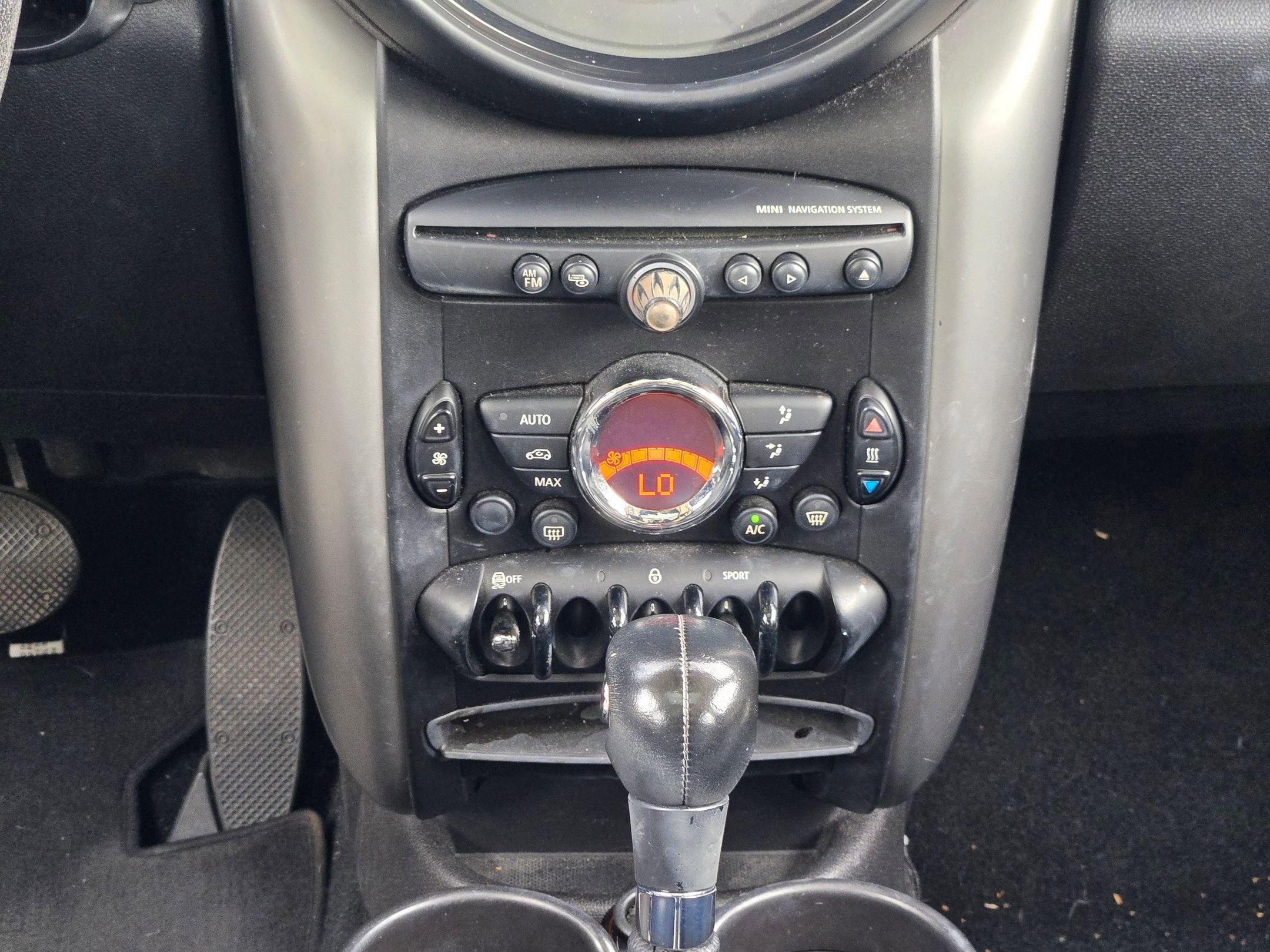 Used 2015 MINI Cooper Countryman FWD image 18