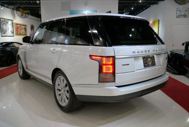 Used 2017 Land Rover Range Rover HSE image 5