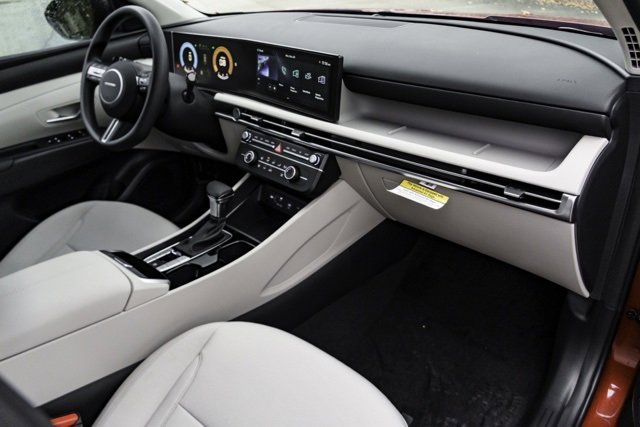 New 2026 Hyundai Tucson SE image 24