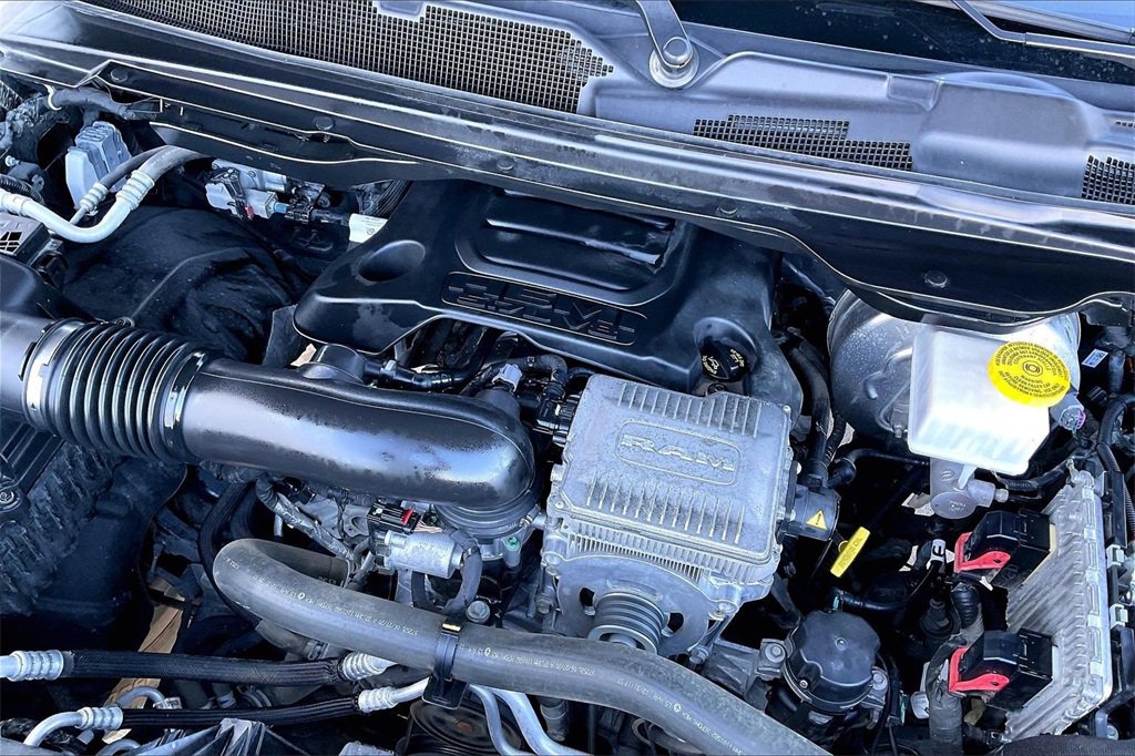 Used 2020 RAM 1500 Laramie image 31