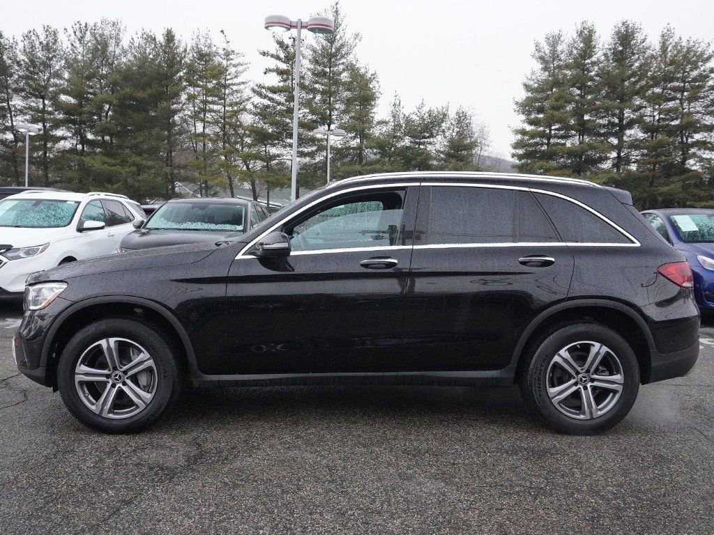 Used 2022 Mercedes-Benz GLC 300 4MATIC w/ Premium Package Lite image 16