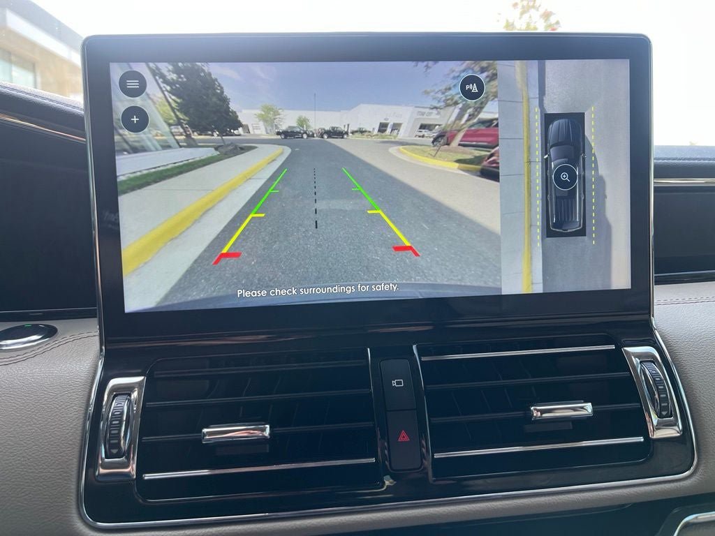 Certified 2023 Lincoln Navigator L Reserve AWD/4WD image 34