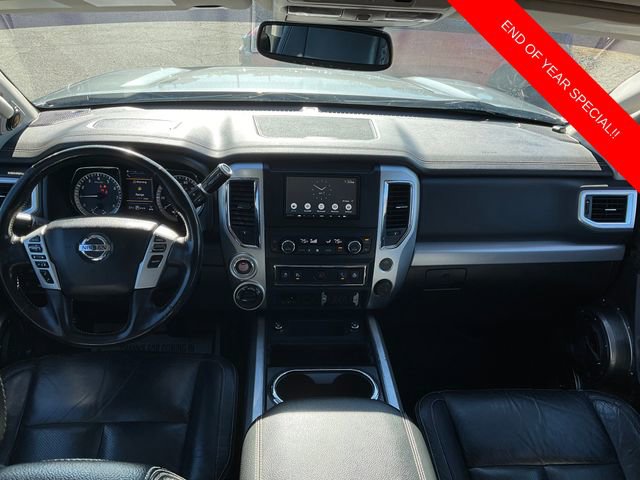 Used 2019 Nissan Titan PRO-4X w/ Pro-4x Convenience Package image 16