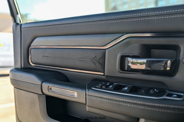 Used 2024 RAM 5500 4x4 Crew Cab image 59