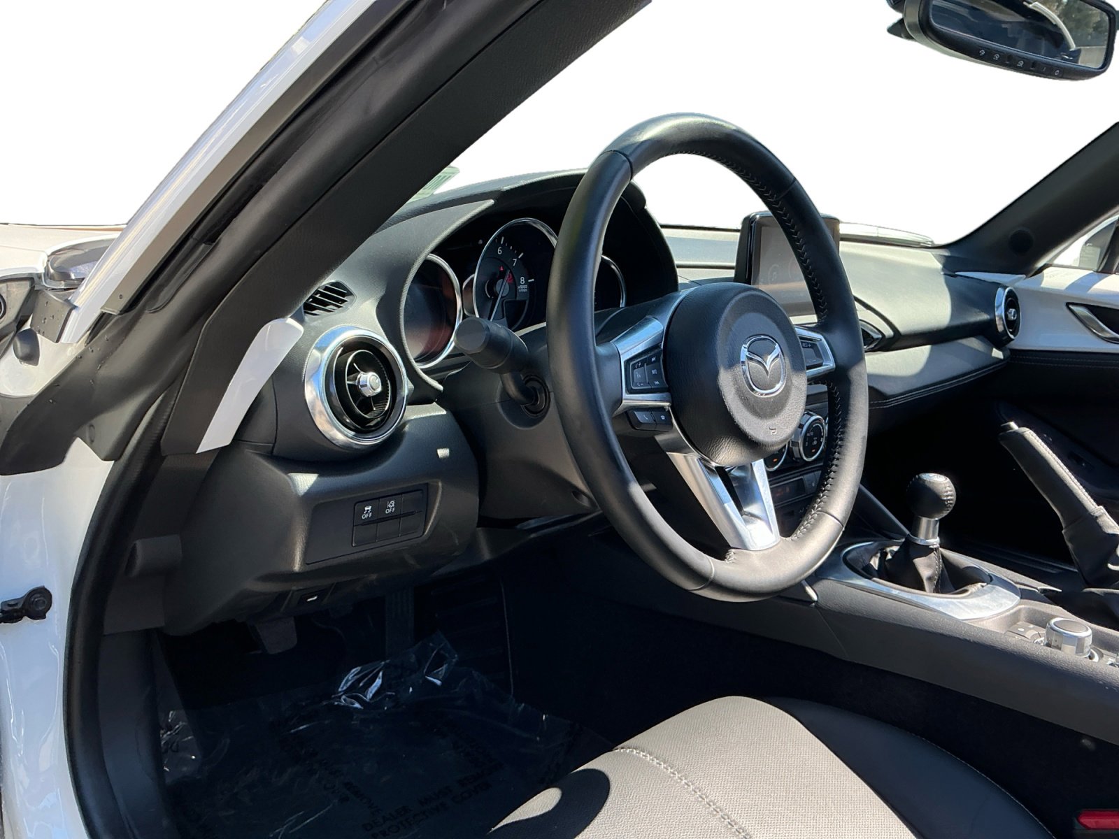 Used 2021 MAZDA MX-5 Miata RF Grand Touring image 11